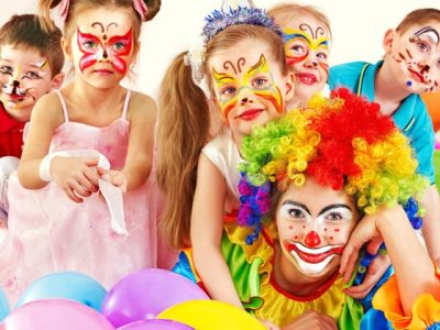 kids with facepaints